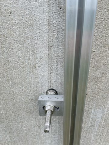Strom von der Lärmschutzwand